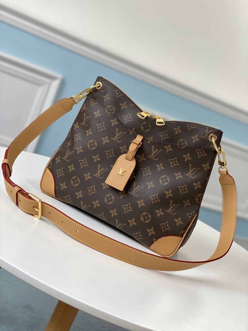 Louis Vuitton Hobo Bags
